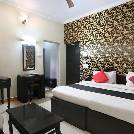 Capital O 46475 Gd International Redfort Hotel Nilambūr Kültér fotó