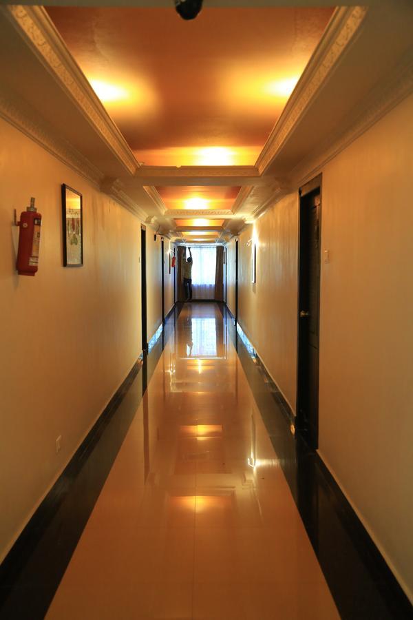 Capital O 46475 Gd International Redfort Hotel Nilambūr Kültér fotó