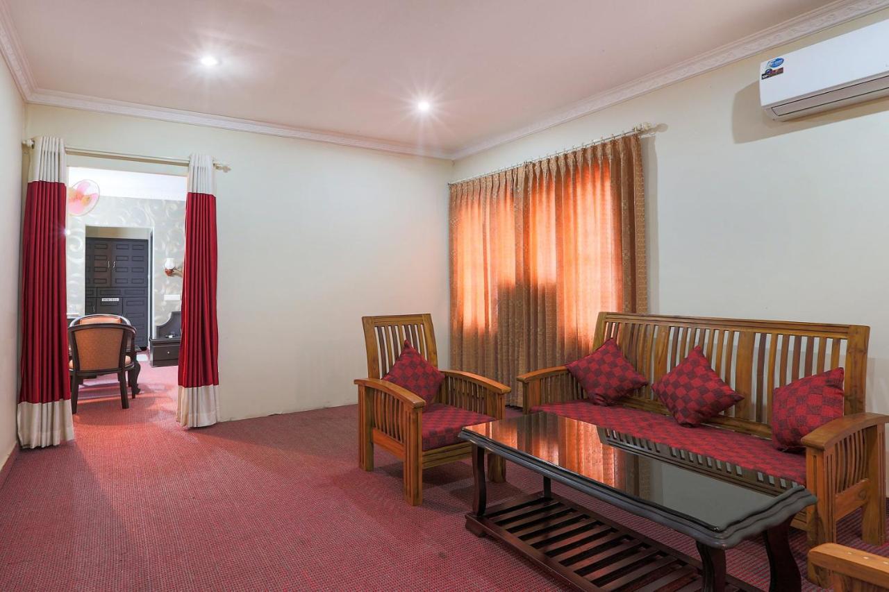 Capital O 46475 Gd International Redfort Hotel Nilambūr Kültér fotó