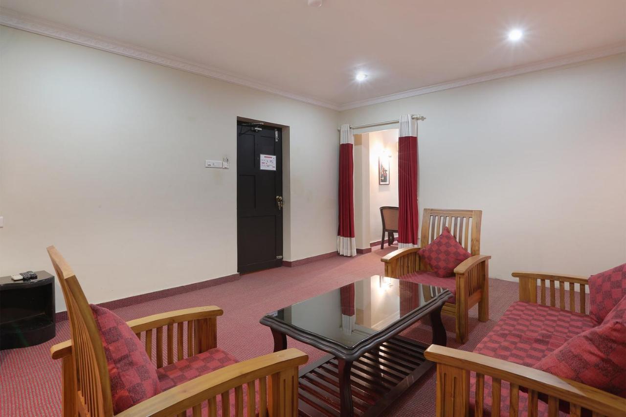 Capital O 46475 Gd International Redfort Hotel Nilambūr Kültér fotó