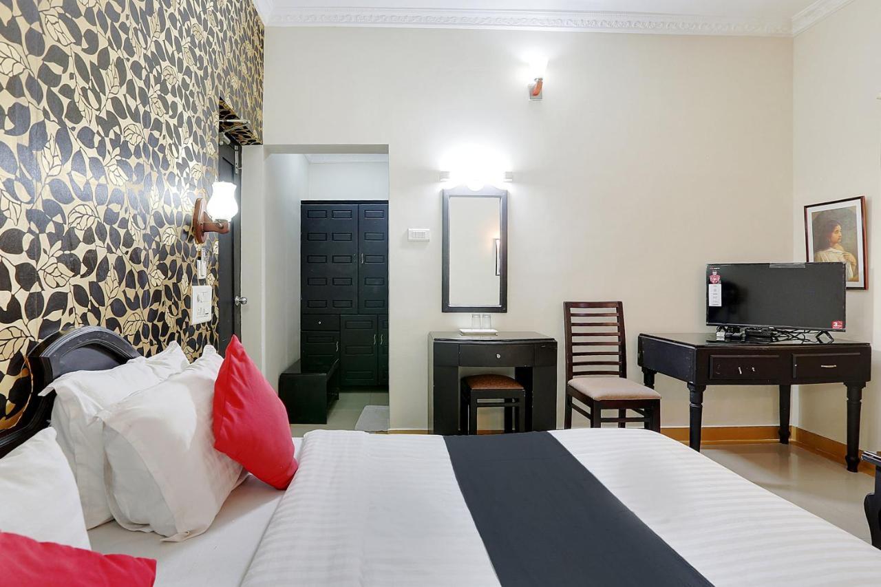 Capital O 46475 Gd International Redfort Hotel Nilambūr Kültér fotó