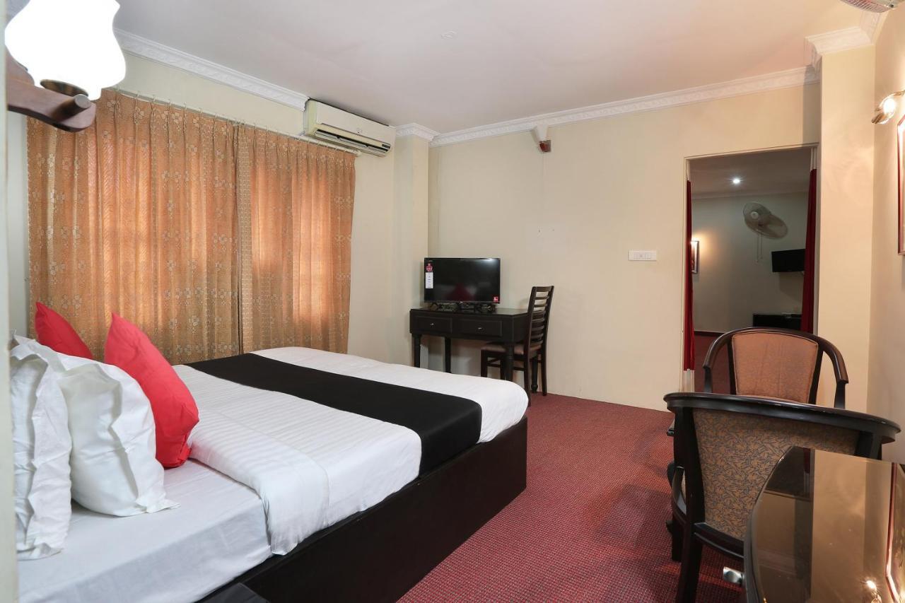 Capital O 46475 Gd International Redfort Hotel Nilambūr Kültér fotó