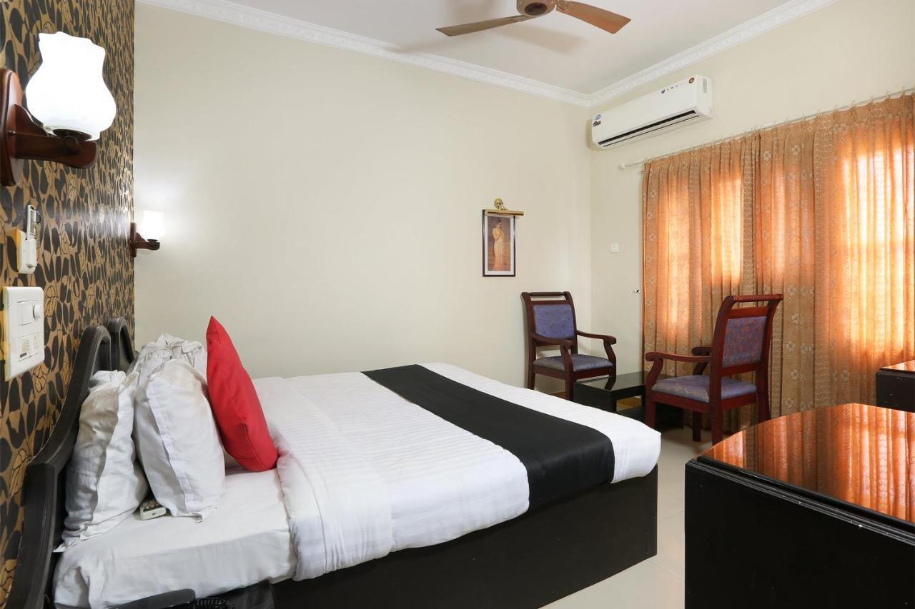 Capital O 46475 Gd International Redfort Hotel Nilambūr Kültér fotó